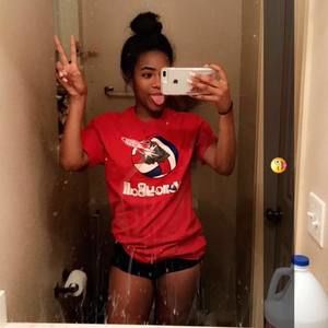 Meet your Posher, Sorangel